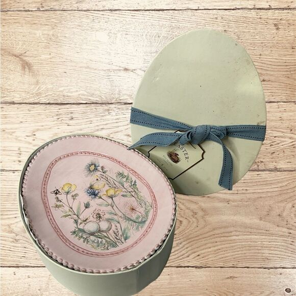 Pottery Barn Easter Egg Plates Set of 4 Rare Cottage Core boxed